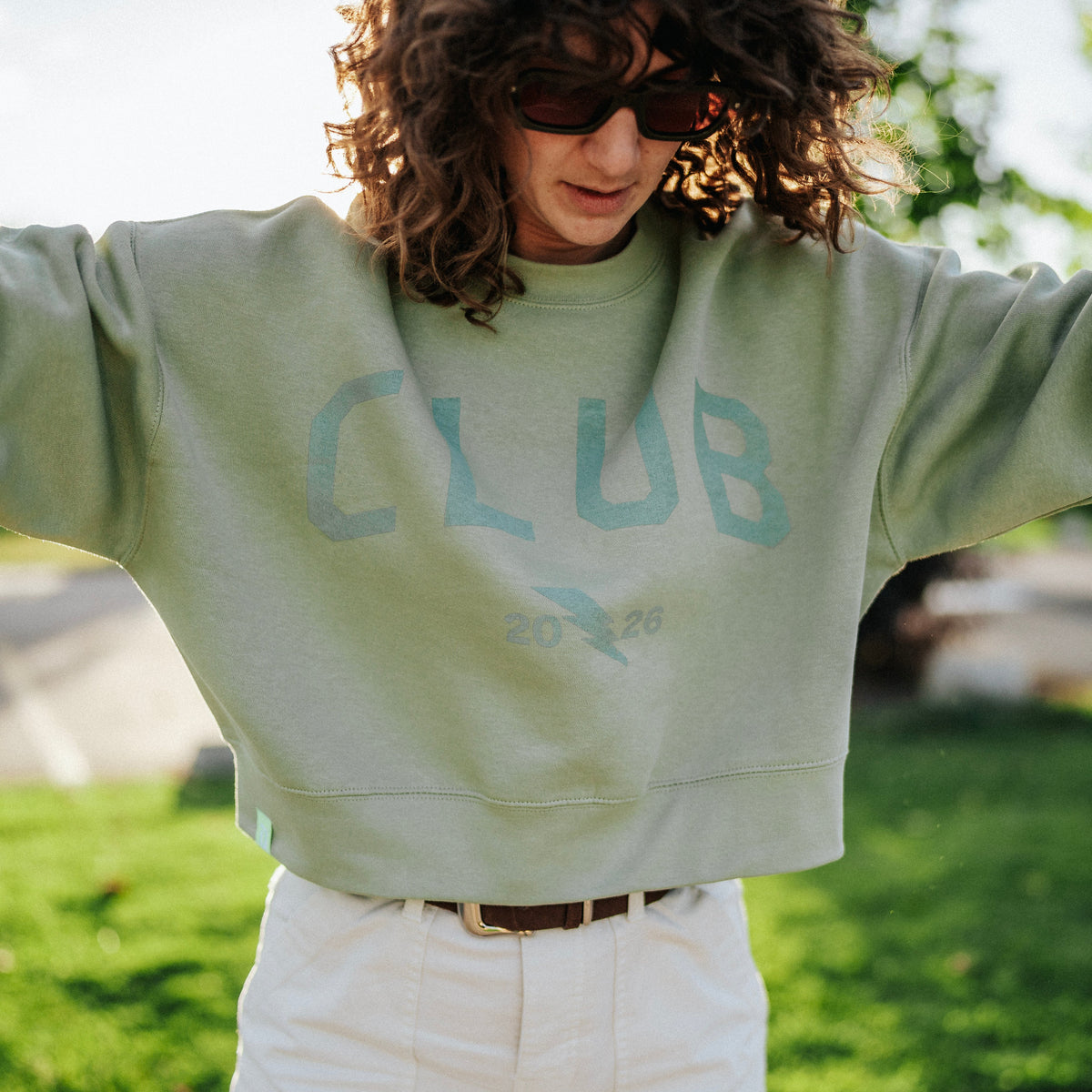 Club Printed Womens Cropped Crewneck