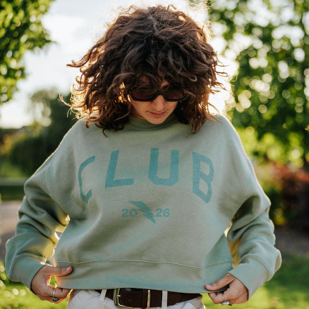 Club Printed Womens Cropped Crewneck